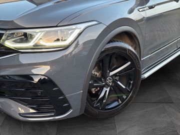 Volkswagen Tiguan R-Line 1.5 TSI DSG*BLACK*DIGITAL*LED*NAVI