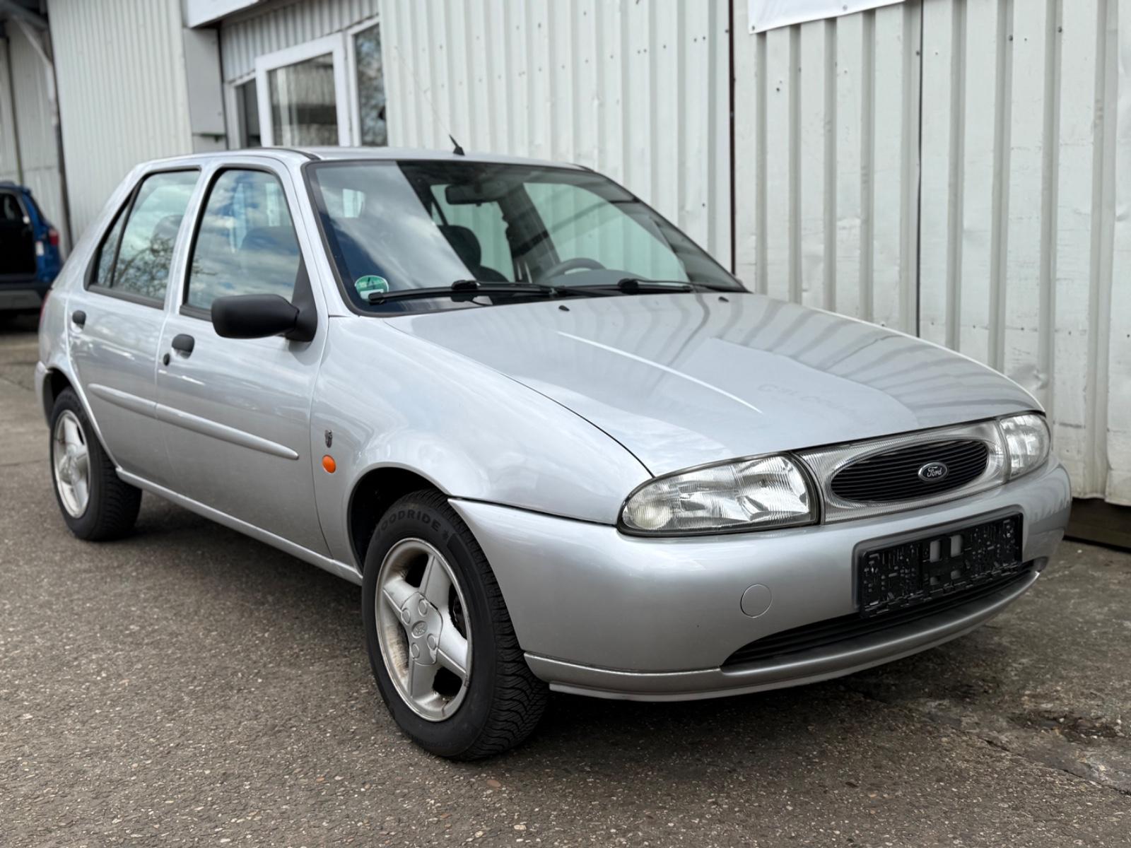 Ford Fiesta *Automatik*Sehr gepflegt*Inspektion neu