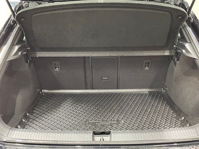 T-Roc R-Line 4M 2.0 TDI DSG MATRIX-LED