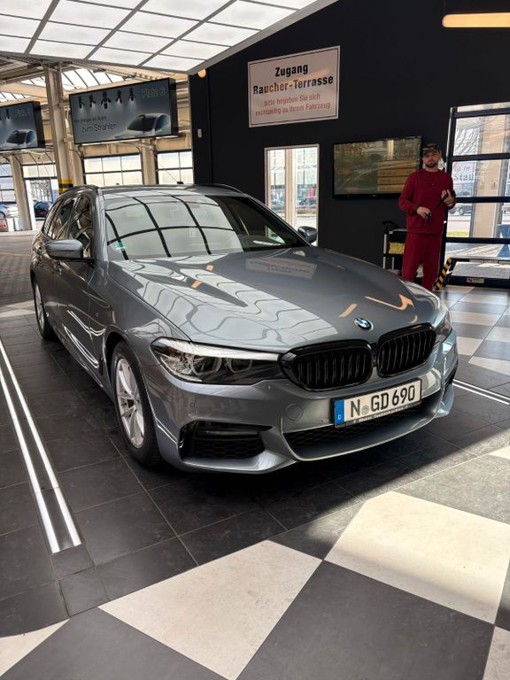 Image of BMW 520