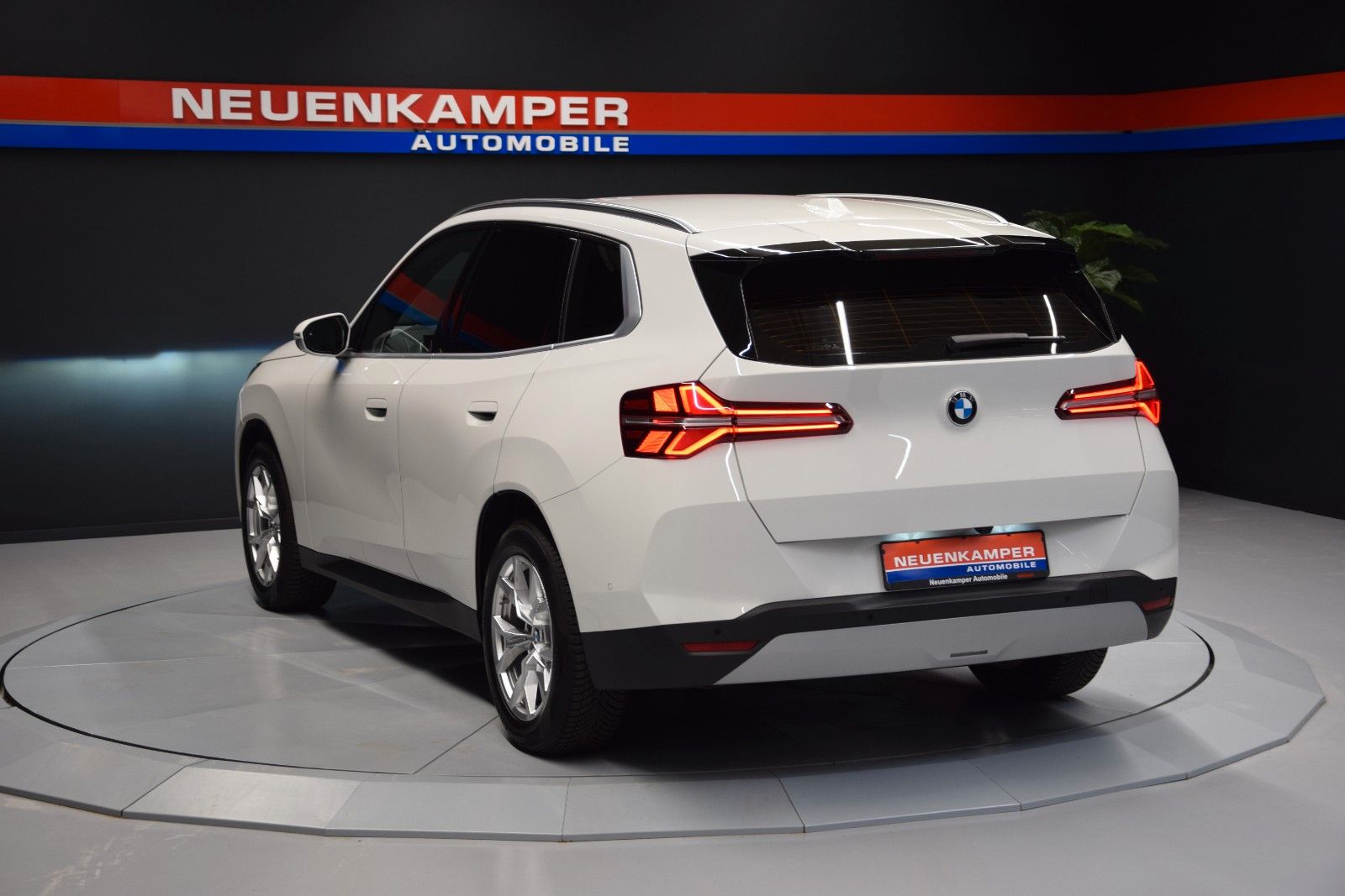 Fahrzeugabbildung BMW X3 20 d xDrive Memory HuD Leder el.Hklappe 360°