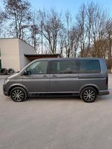 Volkswagen T6  Multivan Edition 30 4Motion - Volkswagen: T