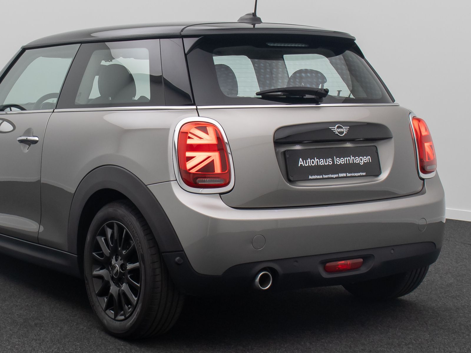 Fahrzeugabbildung MINI COOPER ACC AppleCar DriveAs DAB Teilleder Sport