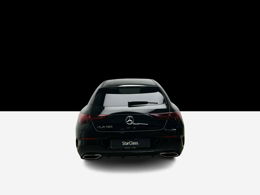 Mercedes-Benz CLA 180 Shooting Brake