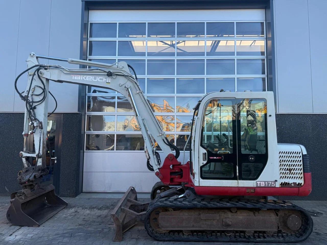 Takeuchi TB175