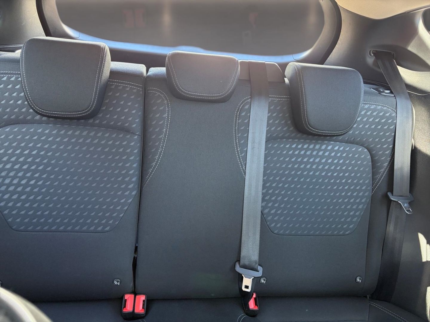 Fahrzeugabbildung Ford Fiesta Titanium, Alus,Klima,NSW Ambientebeleucht