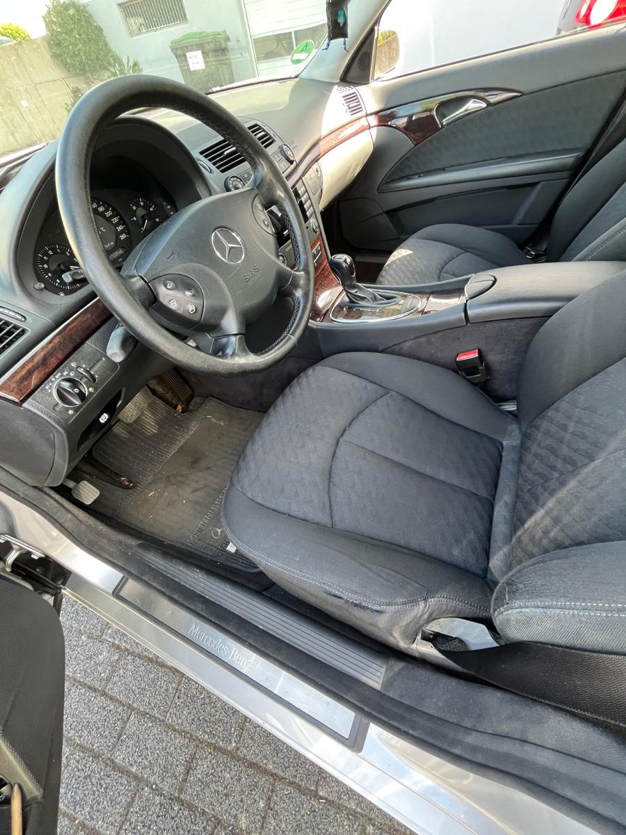 Mercedes-Benz E 220 CDI Classic