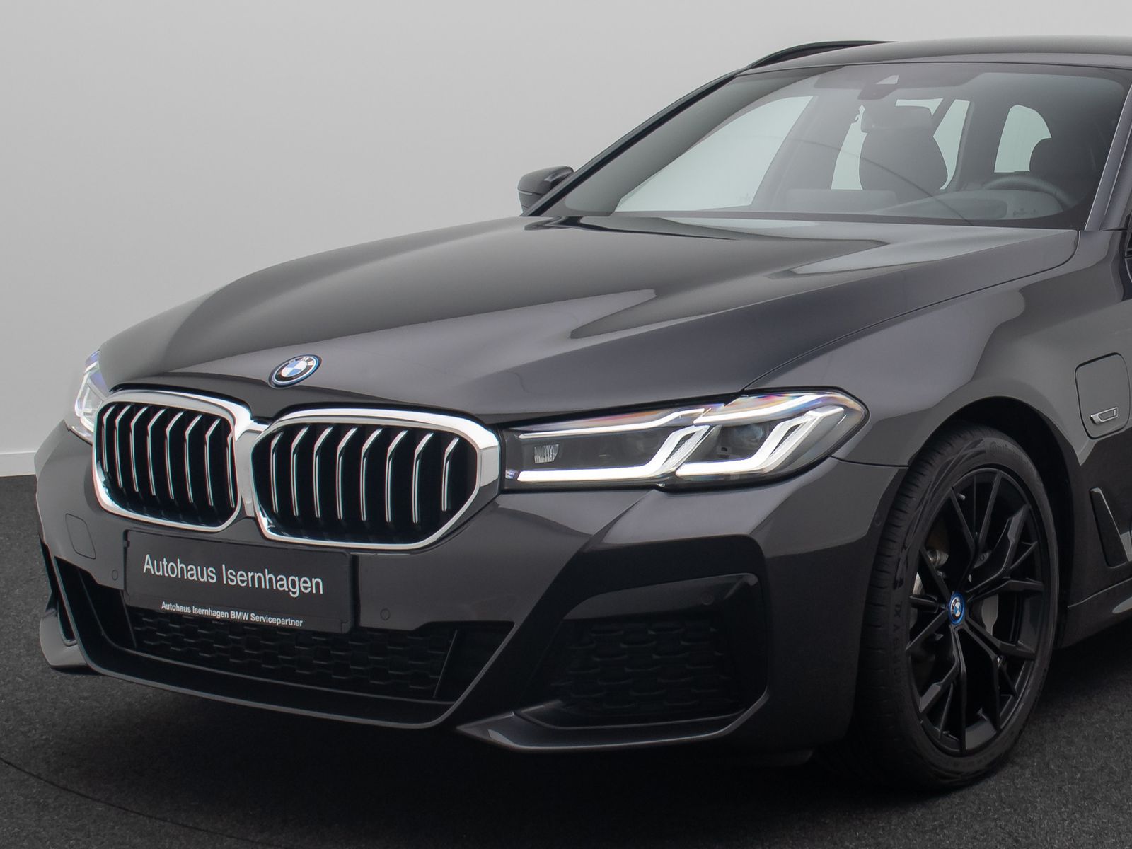 Fahrzeugabbildung BMW 530e M Sport Laser HUD DAB Komfort Alarm 19Zoll