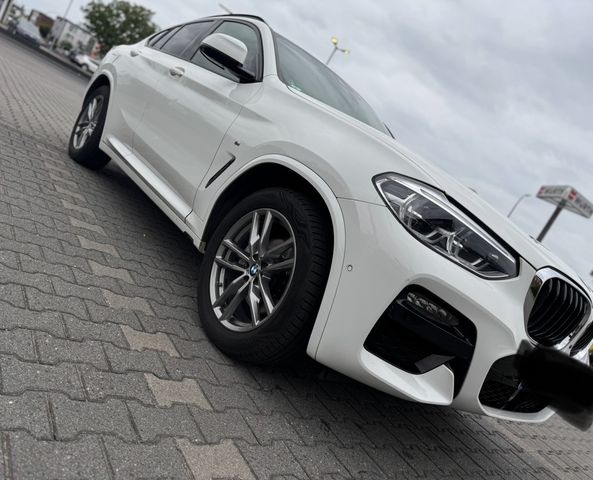 BMW X4 xDrive20i AT M Sport M Sport HUD Pano el Hkl