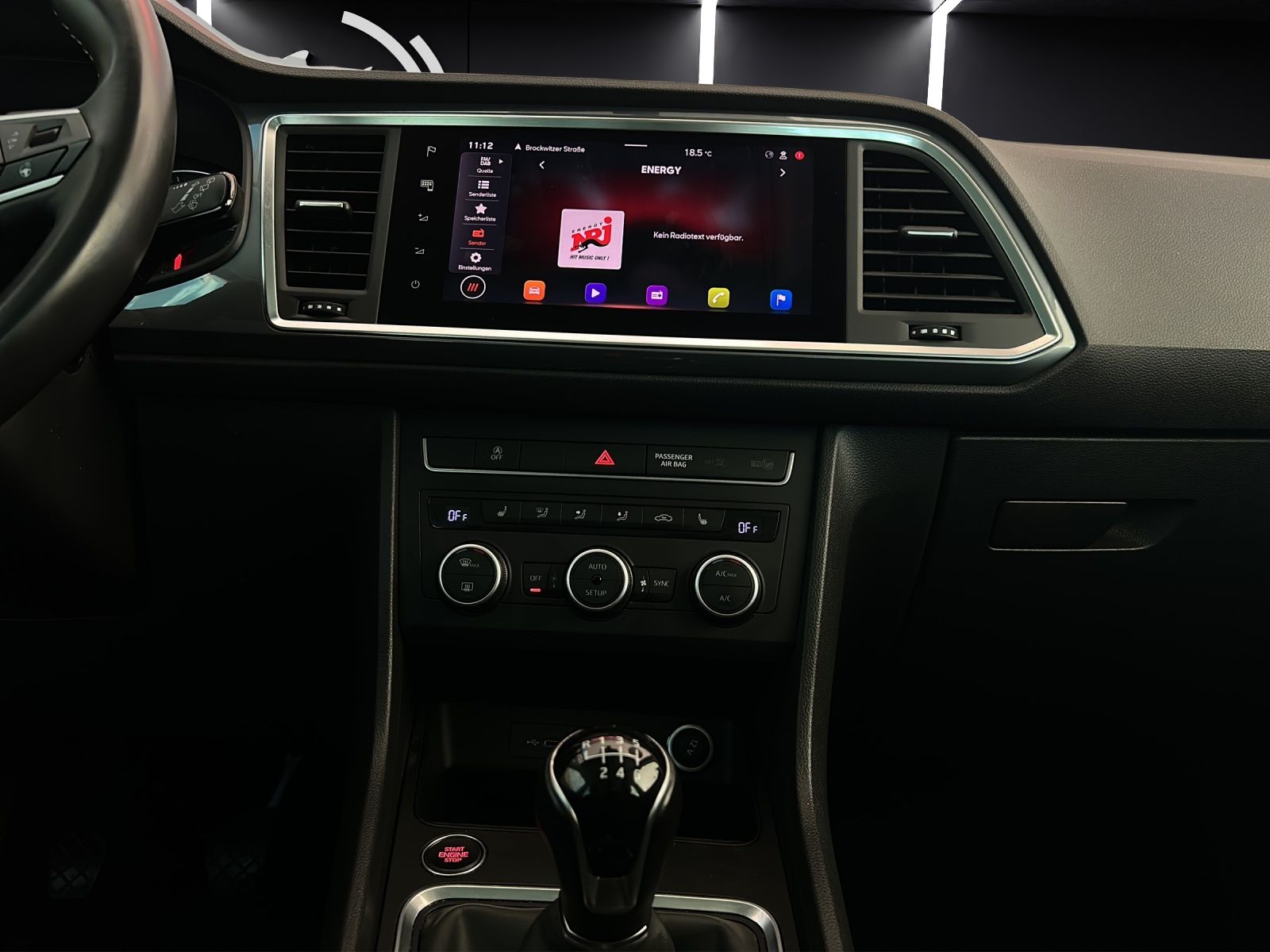 Fahrzeugabbildung SEAT Ateca TSI Style LED Navi GRA RFK SH