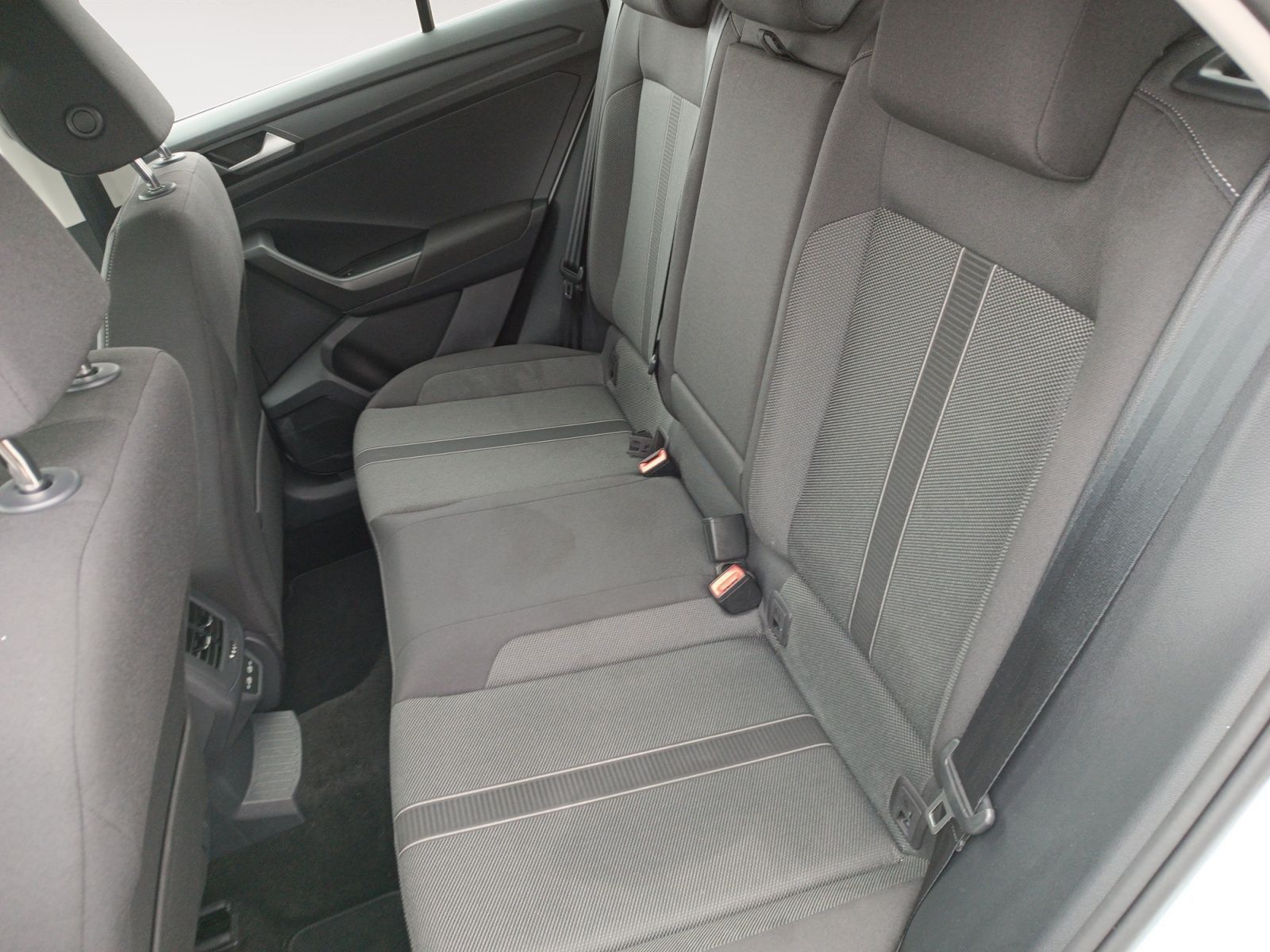 Volkswagen T-Roc - Bild 14