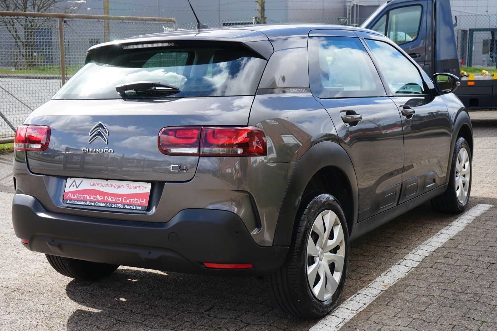 Fahrzeugabbildung Citroën C4 Cactus Feel*1 Hand*Service Neu*HU AU Neu