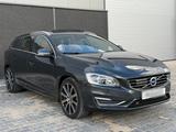 Volvo v60 2.4 Diesel /plug-in Hybrid - Volvo V60: Limousine