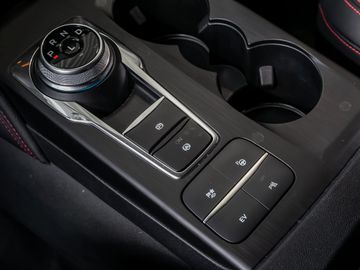 Ford Kuga X Plug-In Hybrid 2.5 Duratec ST-Line Kamera