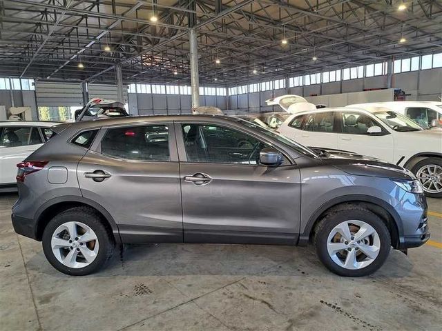 Nissan NISSAN QASHQAI 1.3 DIG-T 140 Business