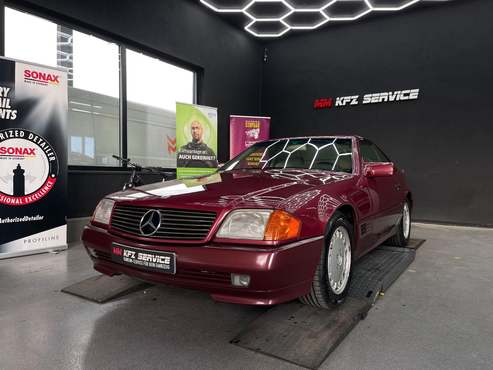 Mercedes-Benz TOP GEPFLEGTER SL300 1.HAND*VOLLLEDER*UNFALLFREI