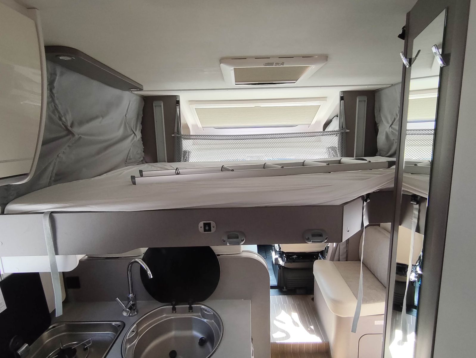 Fahrzeugabbildung Etrusco T6900 SB Complete Edition