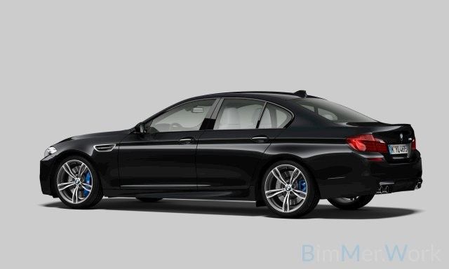 BMW M5 2011
