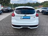 Ford Focus Lim. ST  250PS LED PDC 18Zoll SH Bi-Xenon - Ford Focus: ST Ps