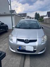 Toyota Auris 2008 Grau - Toyota Auris in Essen