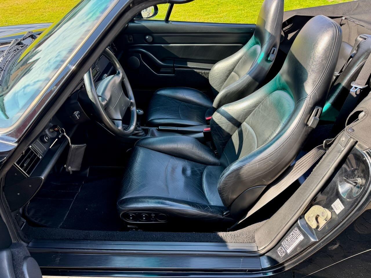 Porsche 993 / 911 Cabrio 6-Gang Scheckheft Classic D 2 9