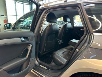 Audi A4 *3-ZONEN*MEMORY*StzHZBelftg*TEMPO*AHK*LEDER*