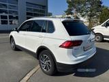 Volkswagen Tiguan SOUND TSI 4Motion DSG AHK Kamera - Volkswagen Tiguan in Nürnberg