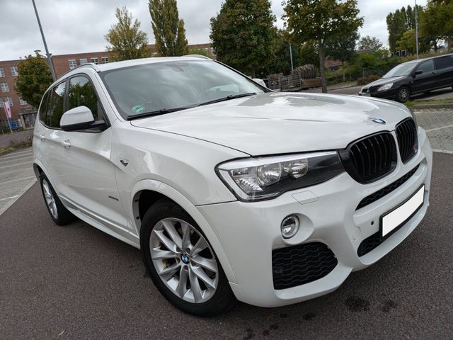 BMW X3 xDrive 28i M Paket Leder Panorama K...