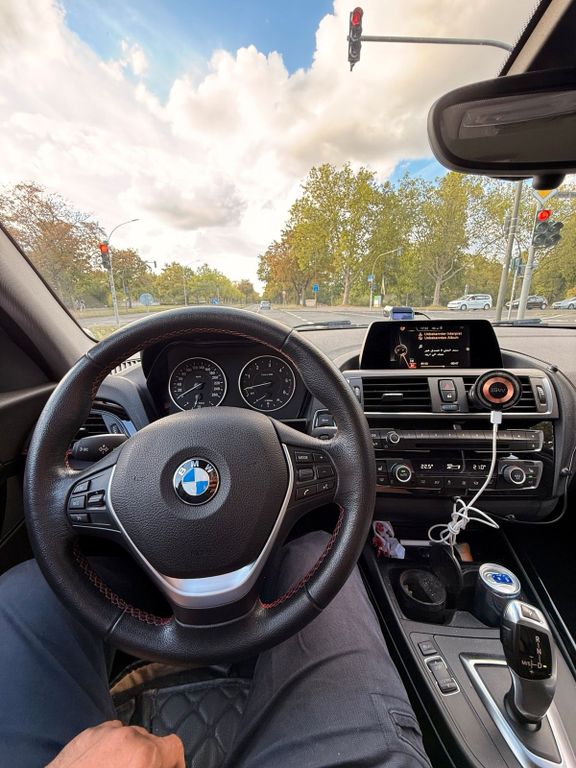 Image of BMW 120