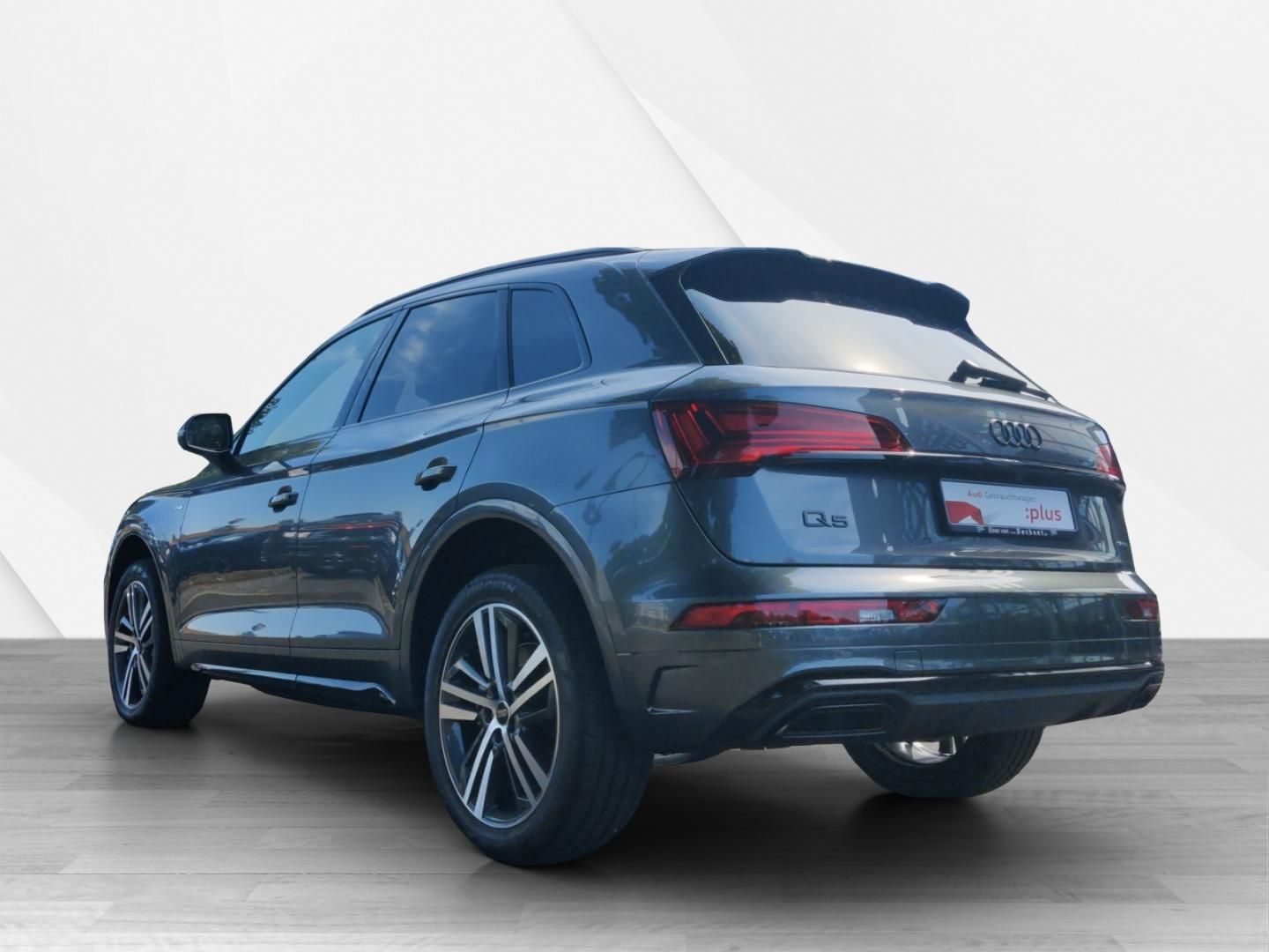 Fahrzeugabbildung Audi Q5 SUV S line business 40 TDI quattro, Matrix, T