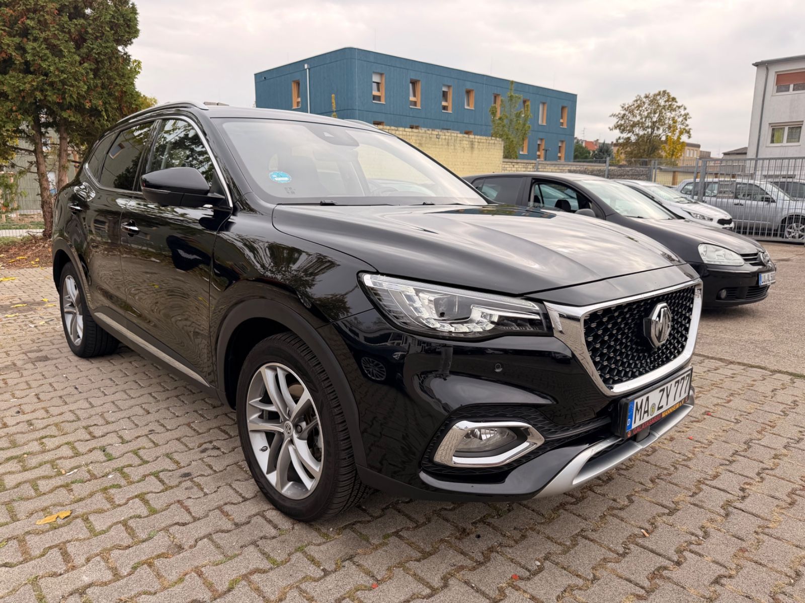 MG EHS Luxury PHEV/PANO/1 HAND/ imagem 3