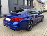 BMW M5 xDrive (Premium Selection Garantie 11/2028) - blaue BMW M5