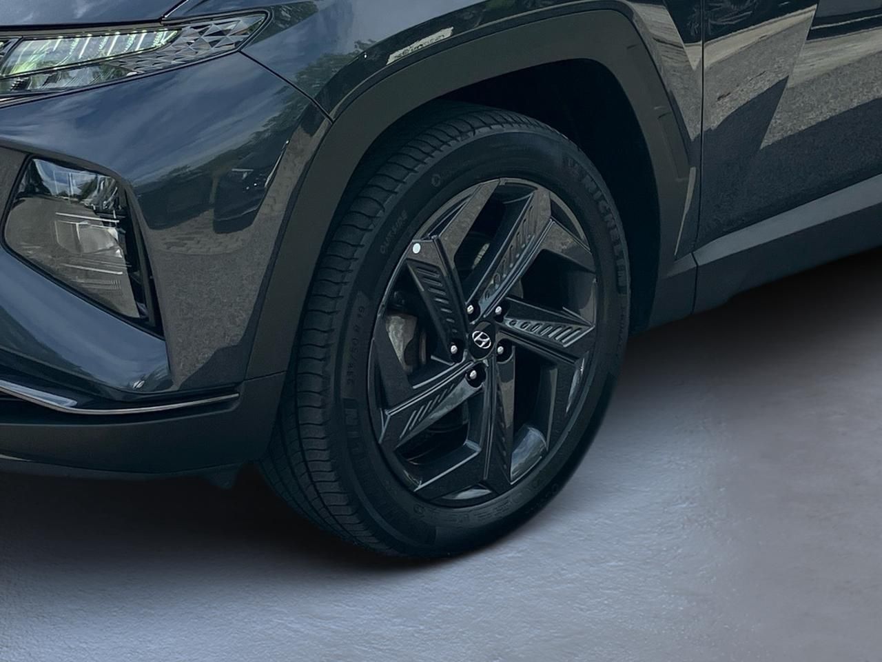 Fahrzeugabbildung Hyundai TUCSON BLACKLINE LED*SHZ*LHZ*NAVI*ZV*KRELL*KEYLE