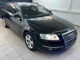 Audi A6 2.7 TDI  multitronic Avant - Audi A6 aus 2006 mit Diesel-Antrieb: Kombi, 2.7