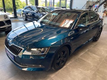 Skoda Superb Lim. L&K *Pano*Xenon*Kamera*
