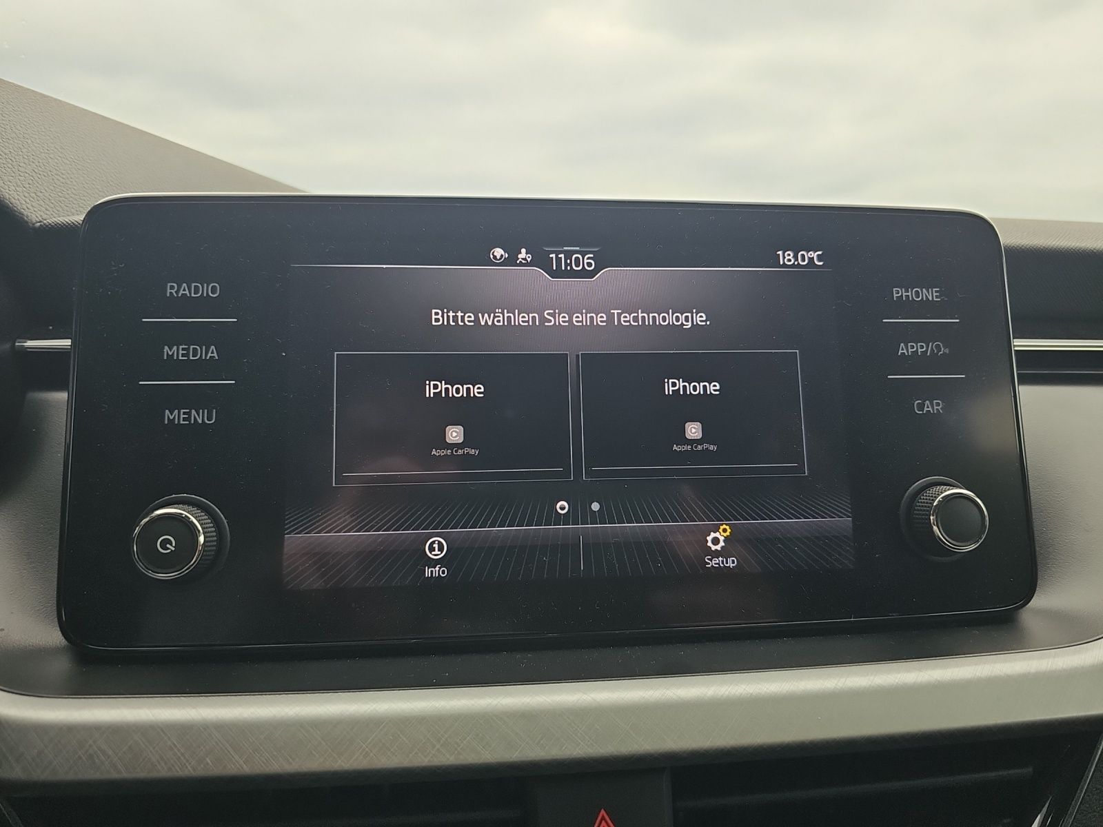 Fahrzeugabbildung SKODA Scala Tour 1.0 TSI ACC KAMERA LED