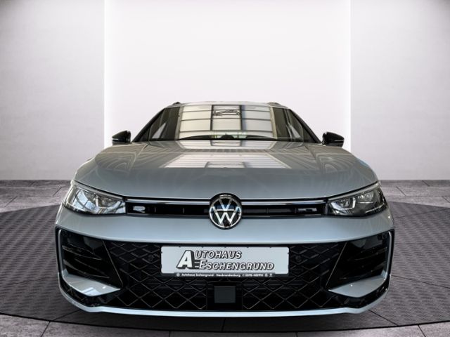 Fahrzeugabbildung Volkswagen Passat 2.0 TDI DSG R-LINE AHK STDHZG