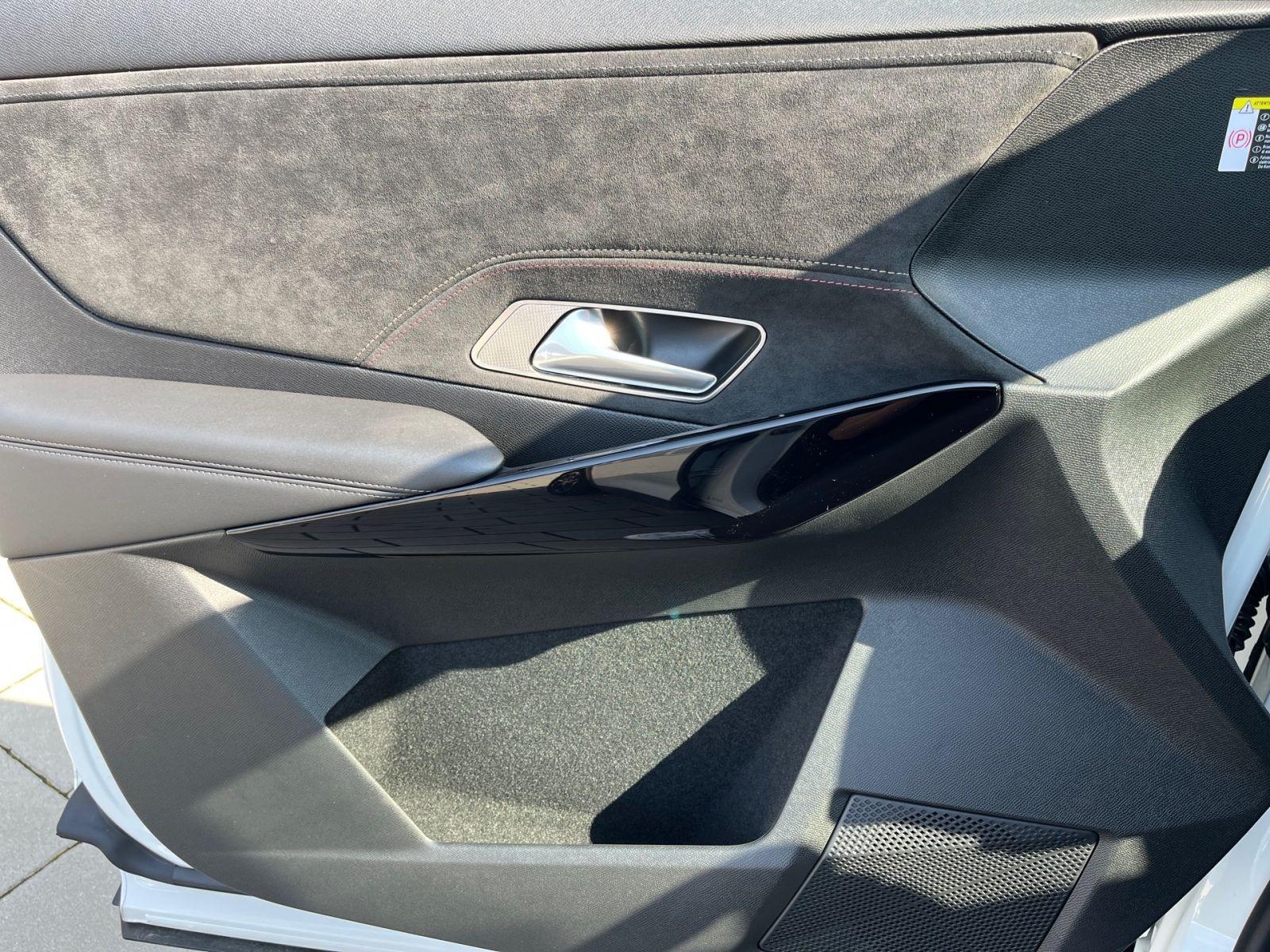DS Automobiles DS7 Crossback | 1.6 PureTech 180 | Perf.Li.+ S&S