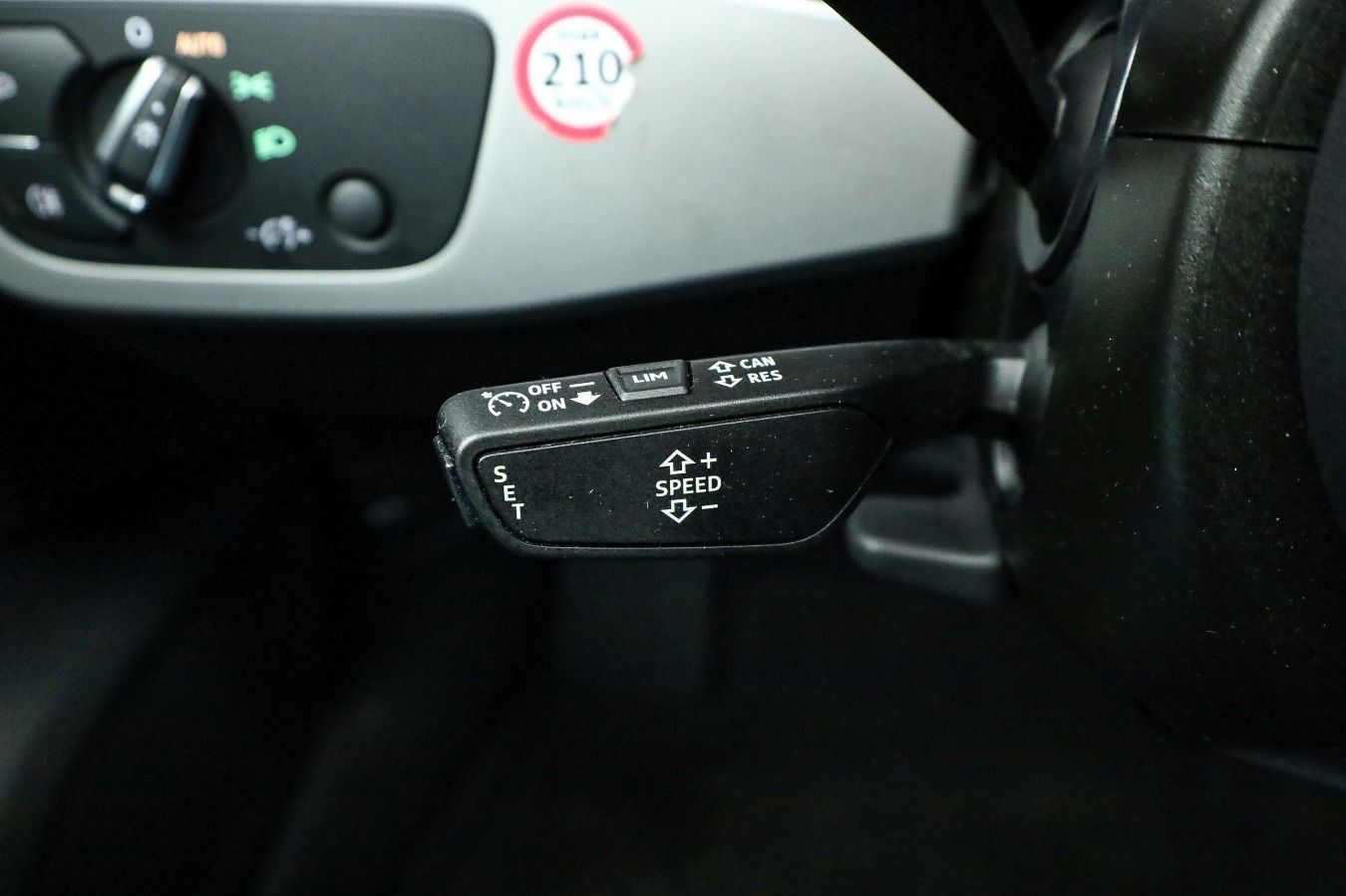 Audi A4 - Bild 14