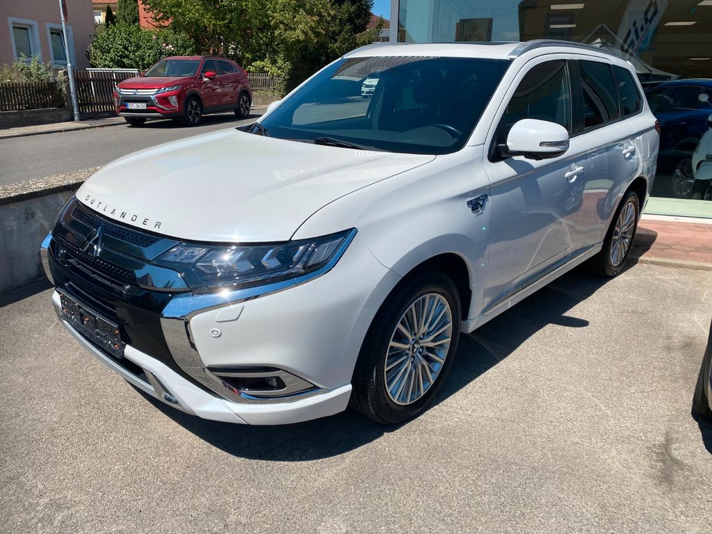 Image of Mitsubishi Outlander