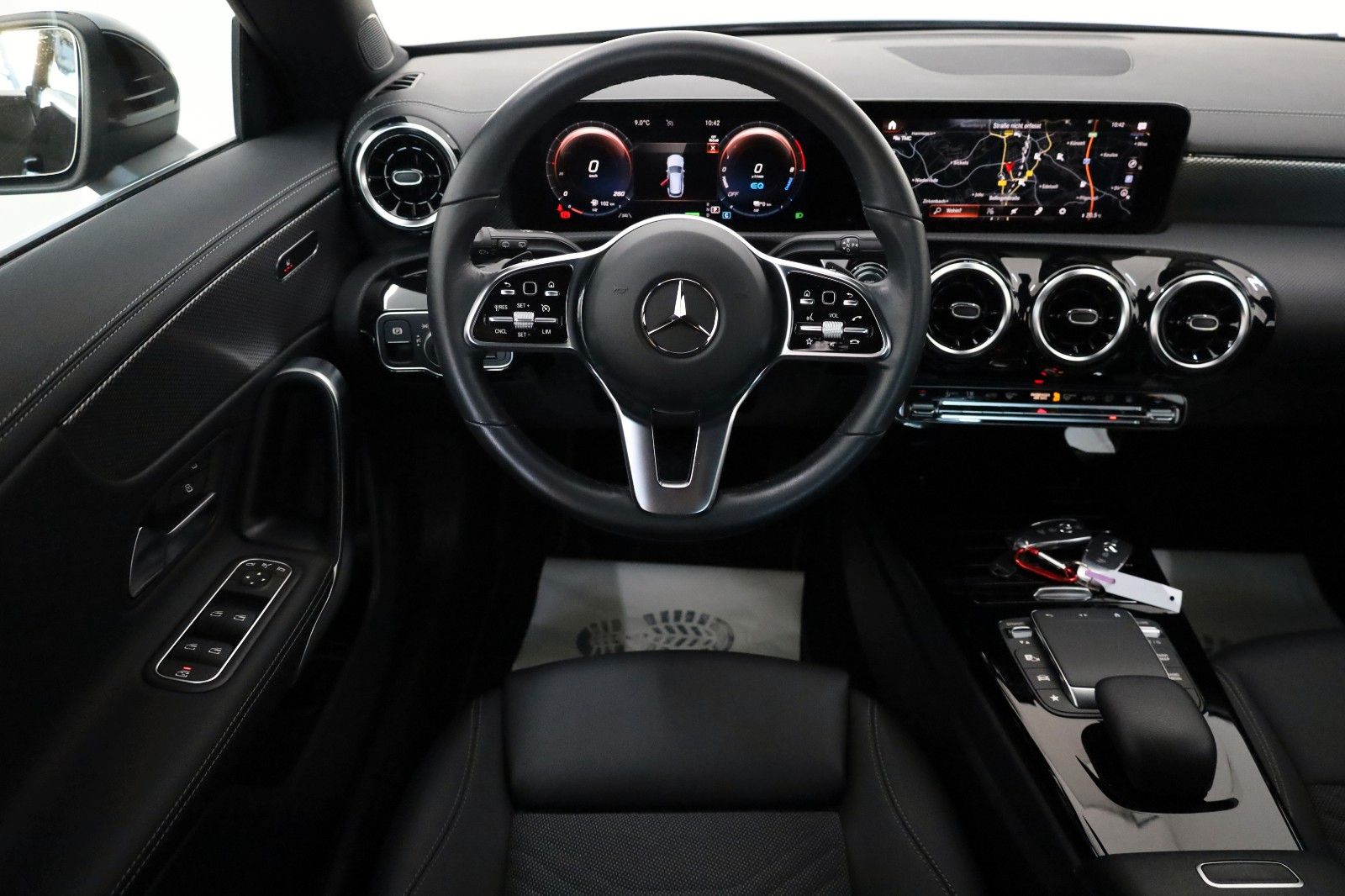 Fahrzeugabbildung Mercedes-Benz CLA 250 e SB Progressive,T.Leder,Navi,LED,Kamer