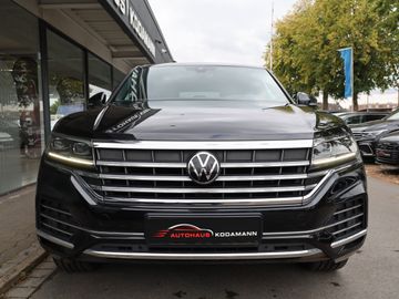 Volkswagen Touareg - 4
