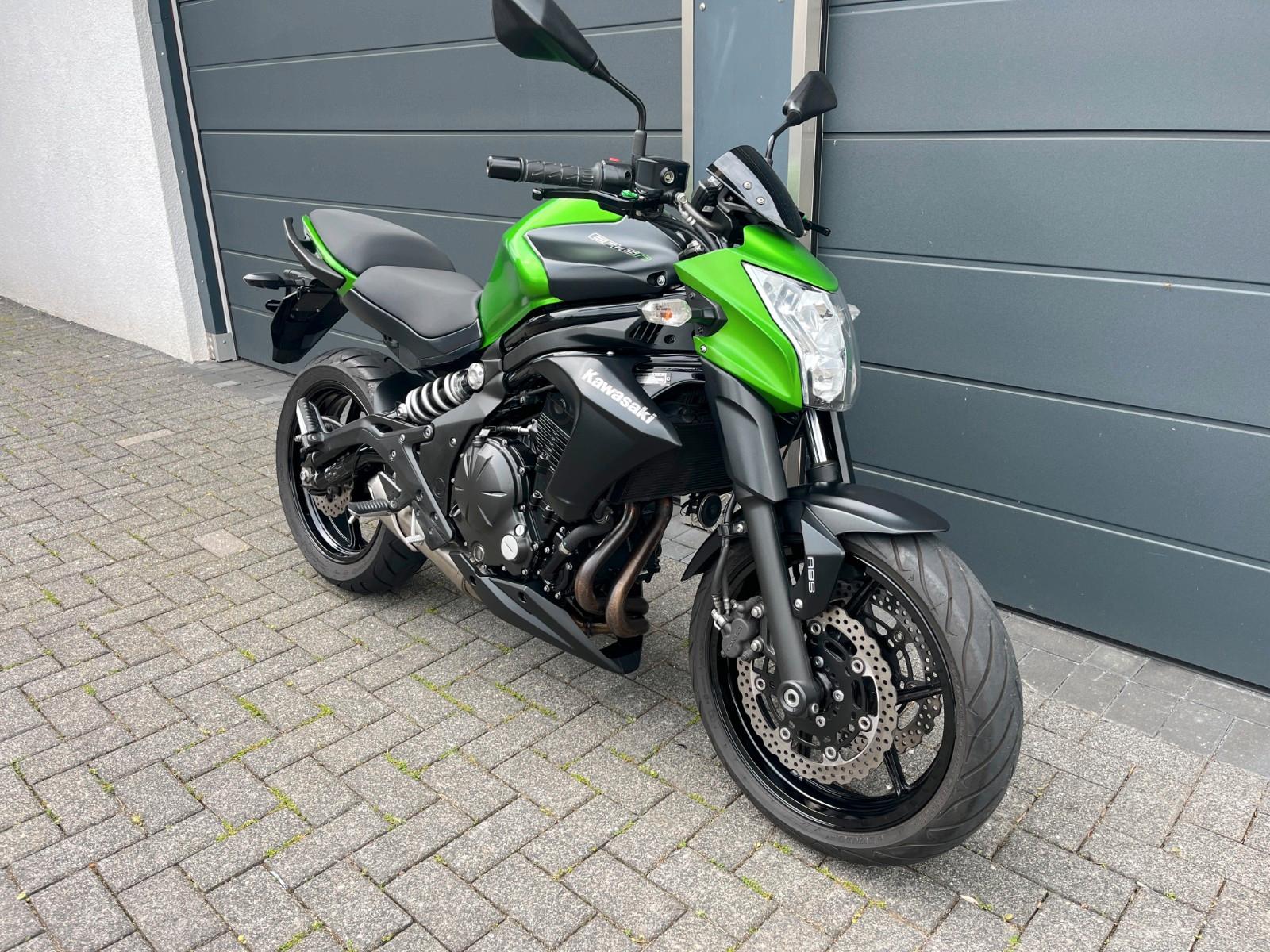 Kawasaki ER6 N ABS 1.Hd Scheckheft