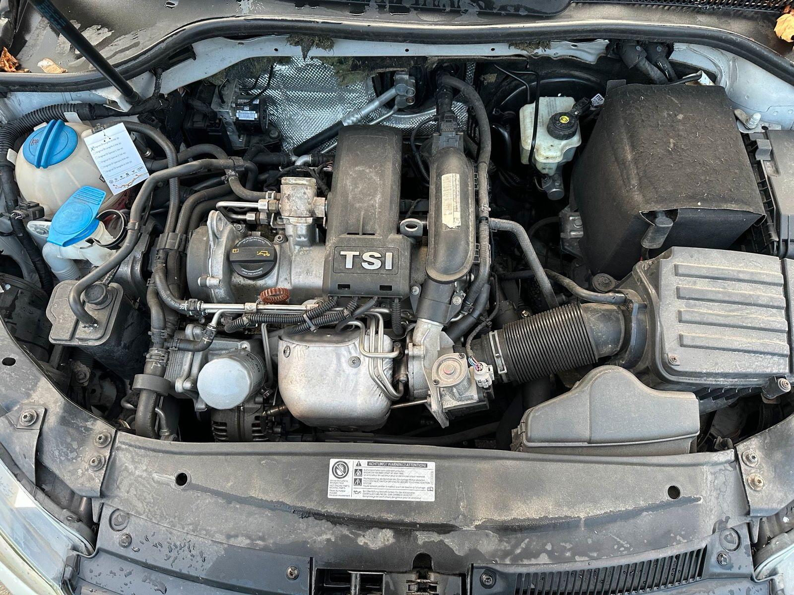 Volkswagen Golf 2011 — photo 12