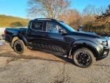Nissan Navara NP300 2.3 dCi N-Guard Double Cab 4x4 - schwarze Nissan Navara