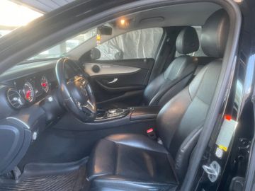 Mercedes E 200 - 8