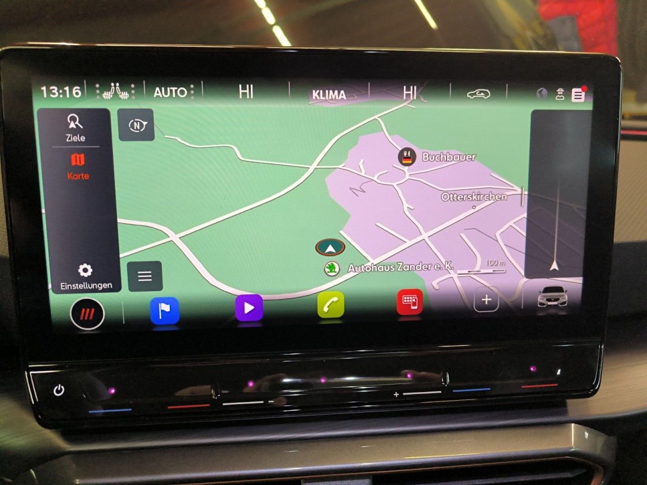 Fahrzeugabbildung CUPRA Leon Tribe eTSI DSG 150 PS Navi, Lichtpaket, AHK
