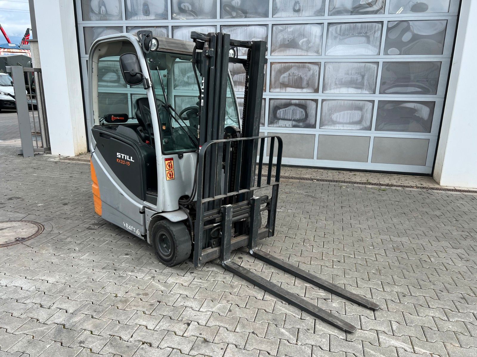 Fahrzeugabbildung Still RX 20-14 / Triplex: 4,3m / 1.447h / SS / 03.2020