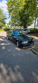 BMW e36 316i LSD Diff - BMW 316 Limousine 316i e36 mit Benzin-Antrieb
