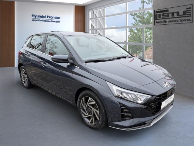Fahrzeugabbildung Hyundai i20 Advanced 1.0 T-GDI +CARPLAY+TEMPOMAT+SHZ+RFK